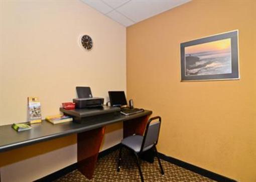 фото отеля Comfort Suites Forsyth