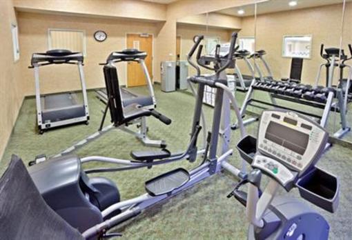 фото отеля Holiday Inn Express Hotel & Suites Cheney - University Area
