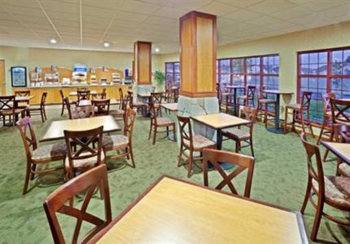 фото отеля Holiday Inn Express Hotel & Suites Cheney - University Area