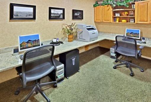 фото отеля Holiday Inn Express Hotel & Suites Cheney - University Area