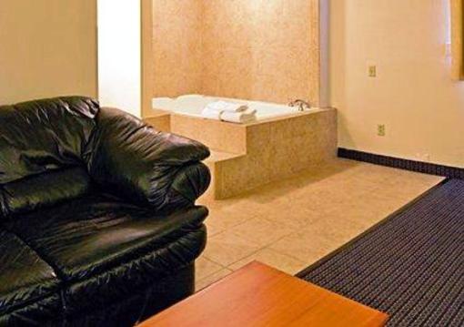 фото отеля Econo Lodge Inn & Suites Clinton (Oklahoma)