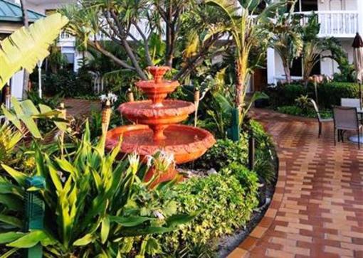 фото отеля Beachcomber Resort and Villas