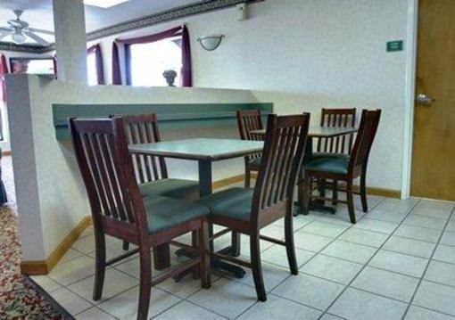 фото отеля Rodeway Inn & Suites Richland