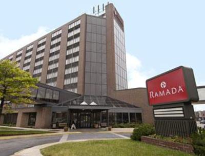 фото отеля Ramada Hotel Waterloo (Iowa)