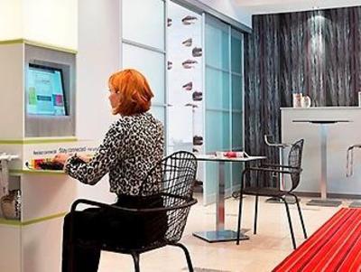фото отеля Ibis Styles Niort Centre Grand Hotel