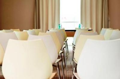 фото отеля Ibis Styles Niort Centre Grand Hotel