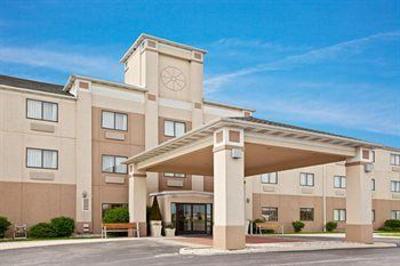 фото отеля Holiday Inn Express Adrian