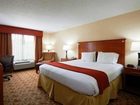 фото отеля Holiday Inn Express Hotel & Suites Phenix City-Fort Benning Area