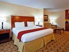 фото отеля Holiday Inn Express Hotel & Suites Phenix City-Fort Benning Area