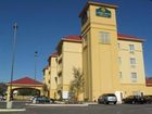фото отеля La Quinta Inn & Suites San Antonio La Canterra