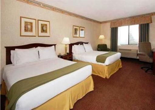 фото отеля Comfort Inn and Suites Newark