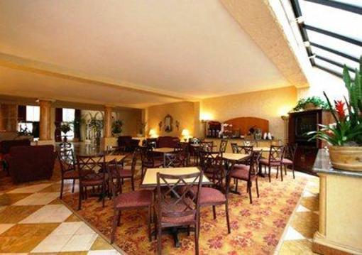 фото отеля Comfort Inn and Suites Newark