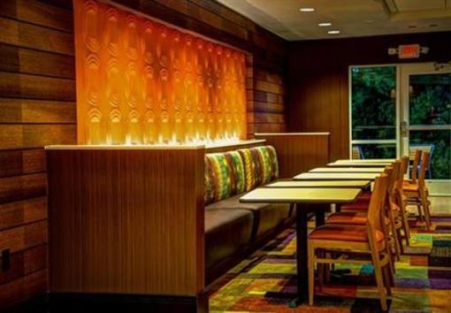 фото отеля Fairfield Inn & Suites Montgomery Airport South