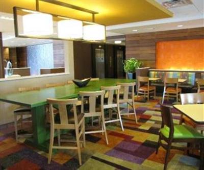 фото отеля Fairfield Inn & Suites Montgomery Airport South