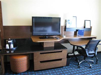 фото отеля Fairfield Inn & Suites Montgomery Airport South