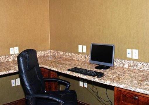 фото отеля Comfort Suites Near Northeast Mall Richland Hills