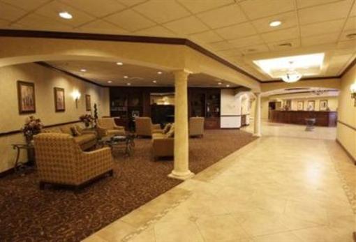 фото отеля Ramada Plaza Long Island MacArthur Airport Hotel