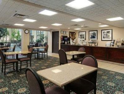 фото отеля Baymont Inn & Suites Houston