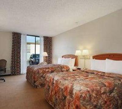 фото отеля Baymont Inn & Suites Houston