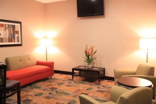 фото отеля Holiday Inn Hotel & Suites Mansfield (Ohio)