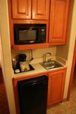 фото отеля Holiday Inn Express Hotel & Suites Brownsville (Texas)
