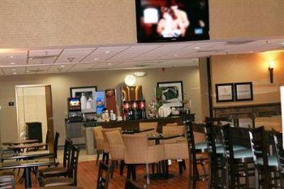 фото отеля Hampton Inn Wilson Downtown