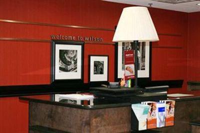 фото отеля Hampton Inn Wilson Downtown