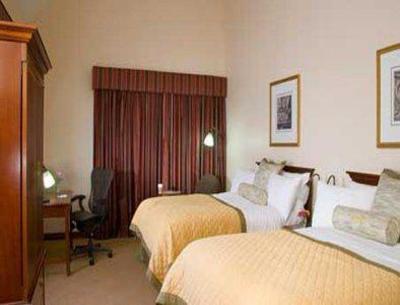 фото отеля Wyndham Garden Inn Buffalo Grove