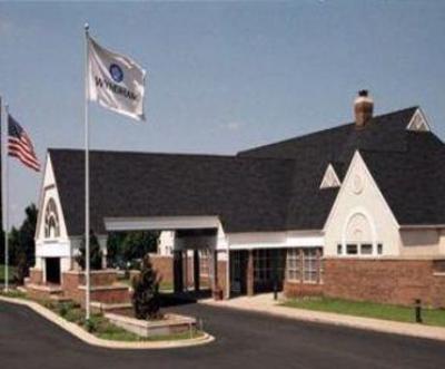 фото отеля Wyndham Garden Inn Buffalo Grove