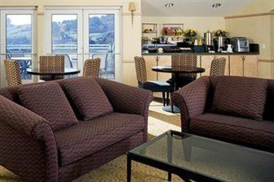 фото отеля Sheraton Sonoma County - Petaluma