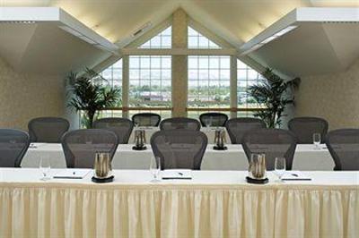 фото отеля Sheraton Sonoma County - Petaluma