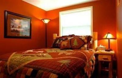 фото отеля Gaynors Resort Whitefish