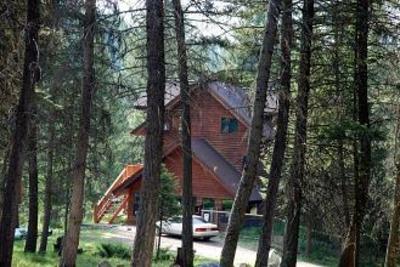 фото отеля Gaynors Resort Whitefish