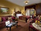фото отеля Ayres Hotel Seal Beach