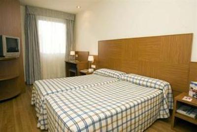 фото отеля Hotel NR Noain Pamplona