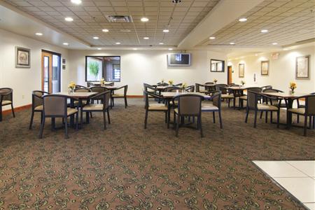 фото отеля BEST WESTERN PLUS Coon Rapids North Metro Hotel