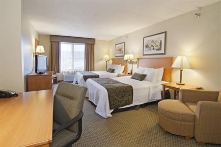 фото отеля BEST WESTERN PLUS Coon Rapids North Metro Hotel
