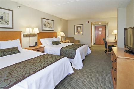 фото отеля BEST WESTERN PLUS Coon Rapids North Metro Hotel