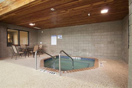 фото отеля BEST WESTERN PLUS Coon Rapids North Metro Hotel