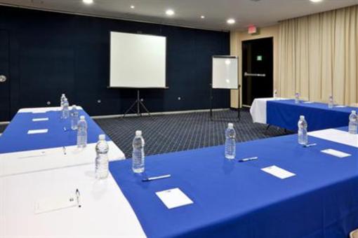 фото отеля Holiday Inn Express Cd. de Mexico Santa Fe