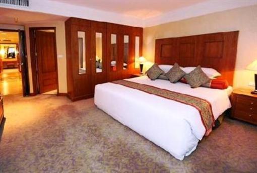 фото отеля Miracle Grand Convention Hotel