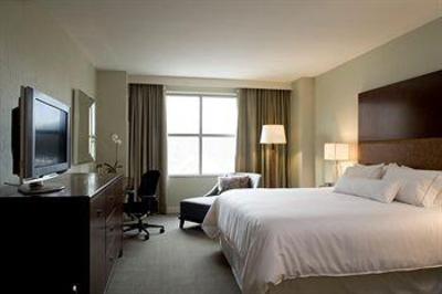 фото отеля Westin Reston Heights