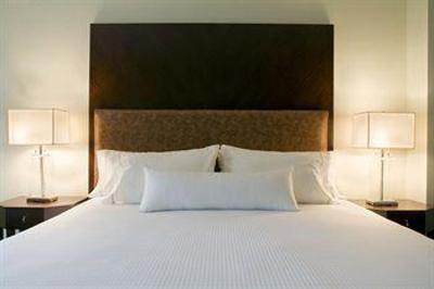 фото отеля Westin Reston Heights