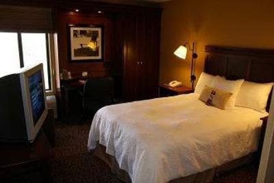 фото отеля Hampton Inn Brookfield