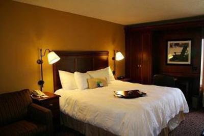 фото отеля Hampton Inn Brookfield