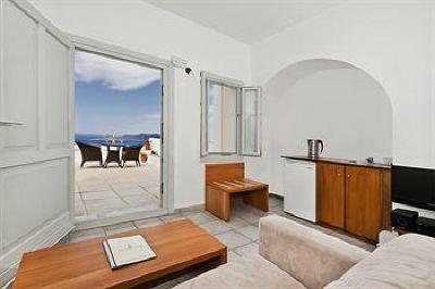 фото отеля Noni's Apartments Fira