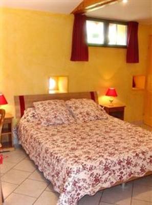 фото отеля Chambres d'hotes Les Peyrouses