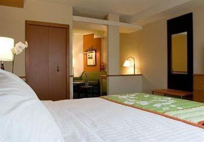 фото отеля Fairfield Inn & Suites Washington, DC/New York Avenue