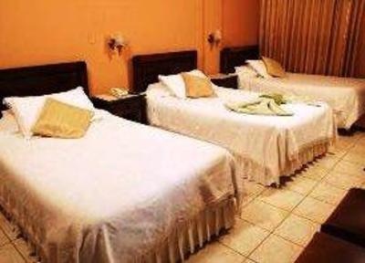 фото отеля Hostal Carmen
