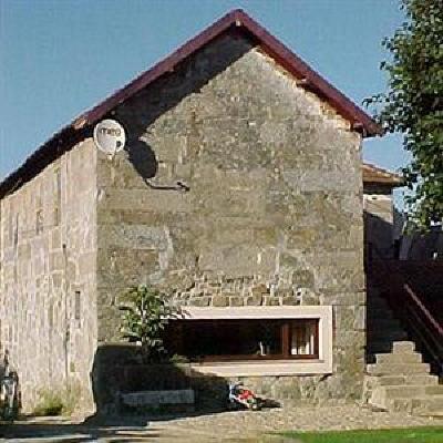 фото отеля Stone Farm Hostel Felgueiras